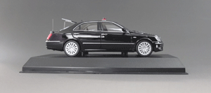 1/43 トヨタ クラウン2011 (神奈川警ら)パトカー置物