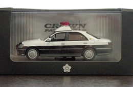 1/43 CROWNパトカー置物置物【標準プレート】